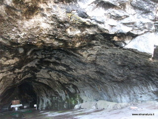 Grotta Madonna della Roccia